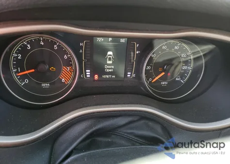 2015 Jeep Cherokee Latitude from USA, damaged, VIN 1C4PJMCS7FW530133